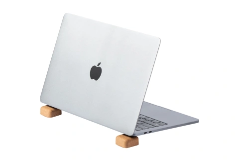 Priot laptop holder_7